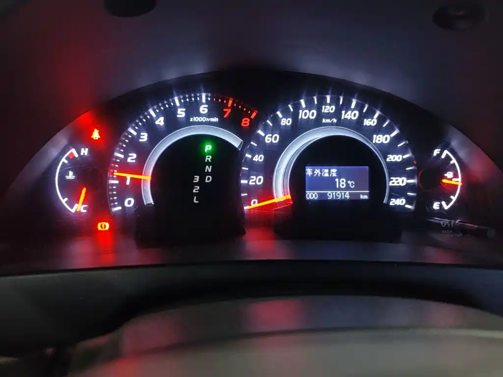 Toyota Camry — миниатюра 12