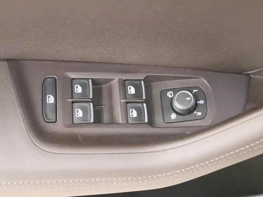 Volkswagen Viloran — миниатюра 12