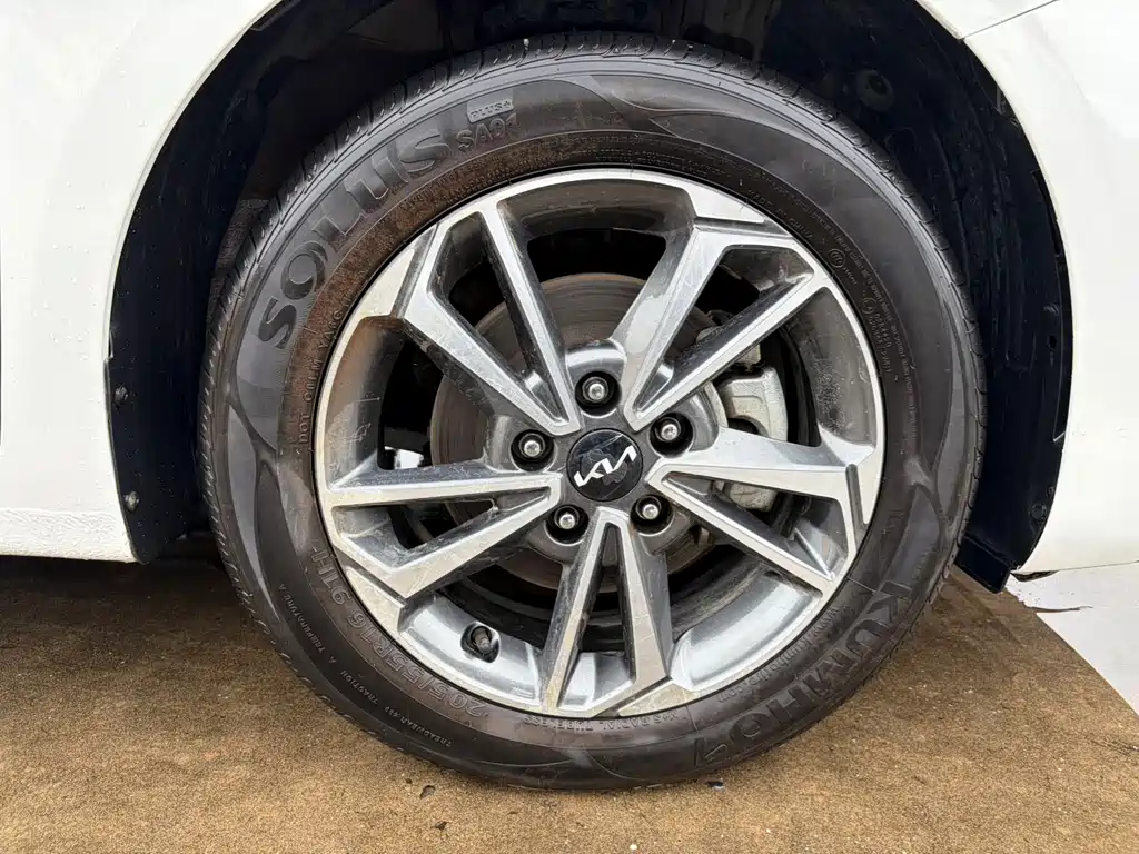 Kia K3 — миниатюра 20