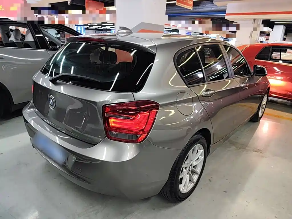 BMW 1 Series (Import) — миниатюра 7