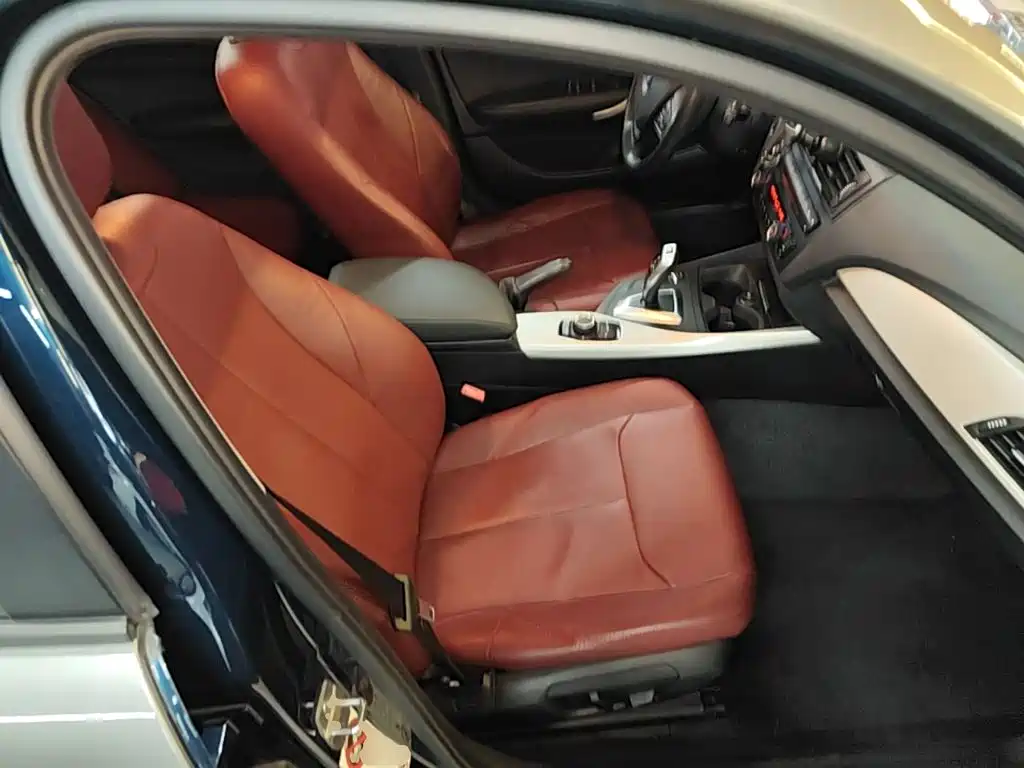 BMW 1 Series (Import) — миниатюра 25