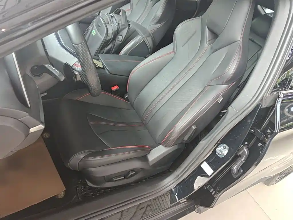 MG MG7 — миниатюра 15