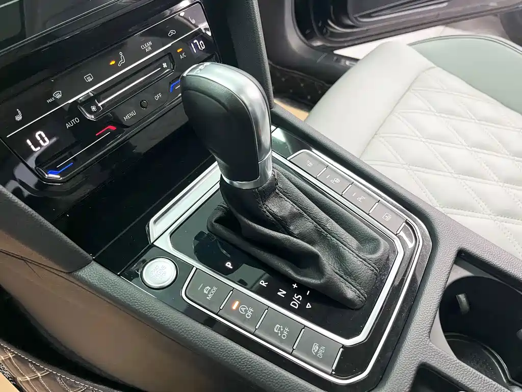 Volkswagen Magotan — миниатюра 12