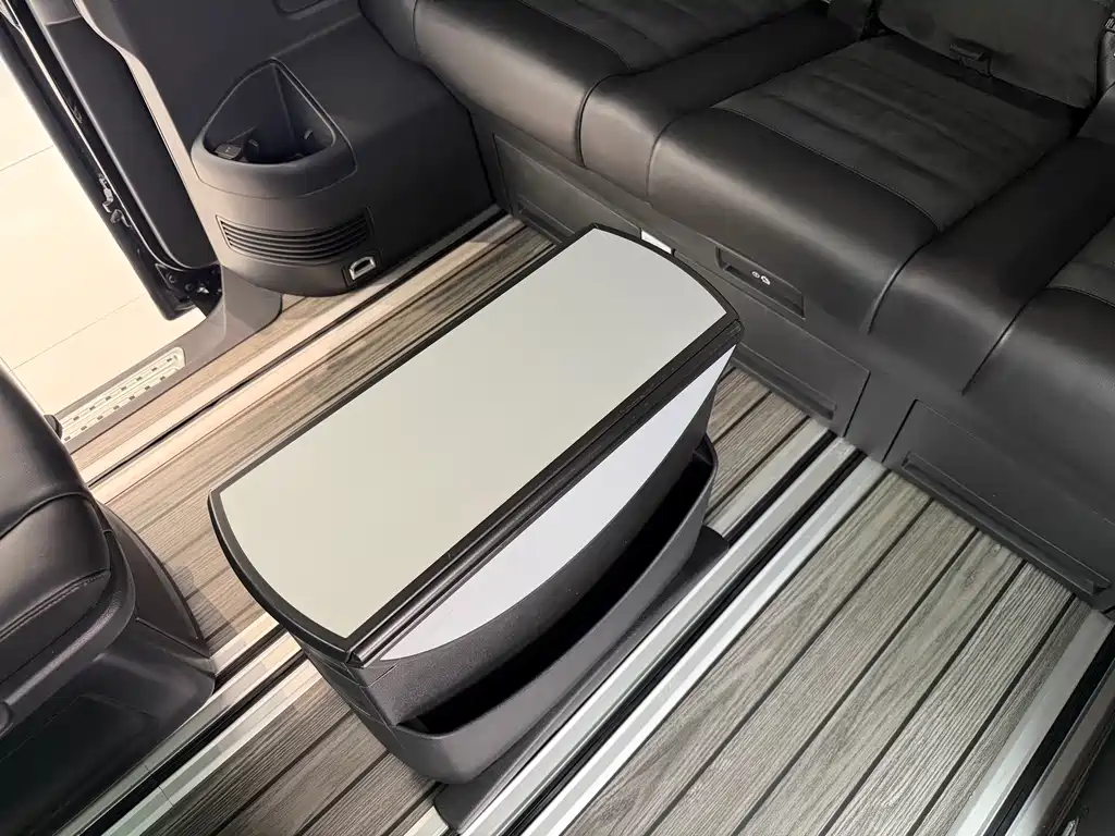 Volkswagen Multivan — миниатюра 18