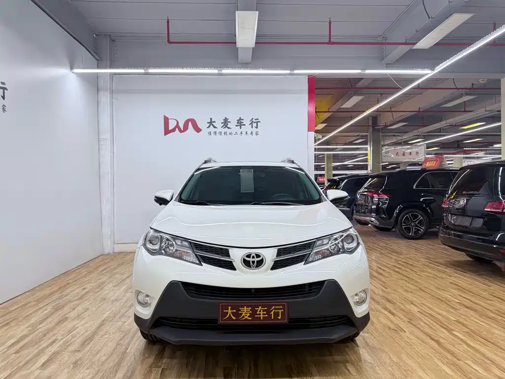 Toyota RAV4 — миниатюра 2