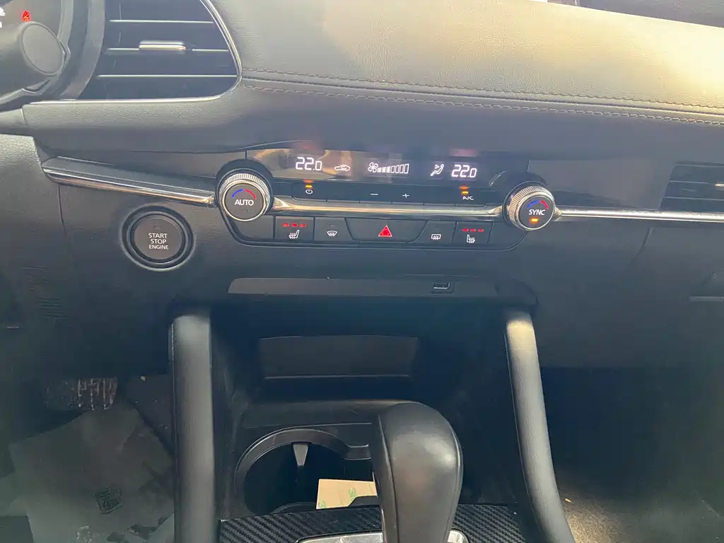 Mazda 3 Axela — миниатюра 23