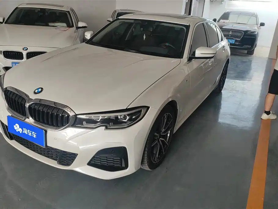 BMW 3 Series 2021