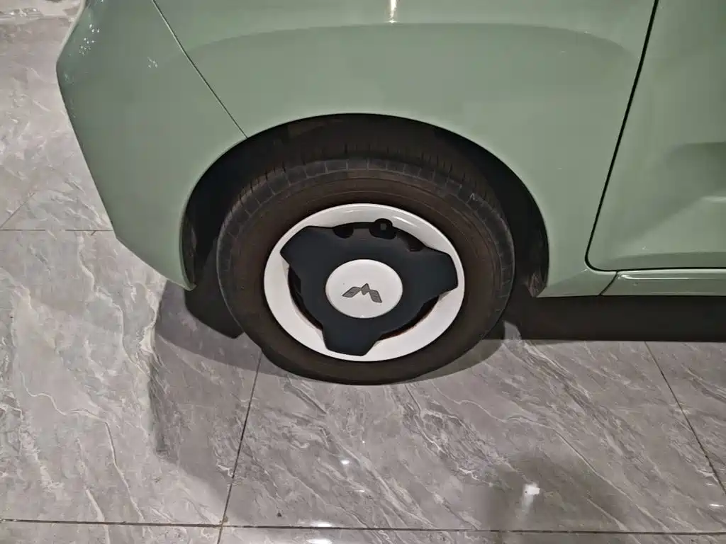 Wuling MINIEV — миниатюра 23