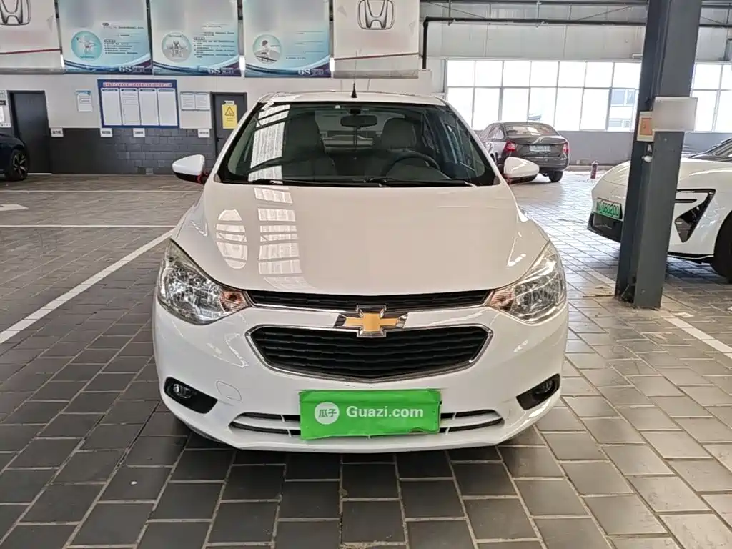 Chevrolet Sail — миниатюра 3