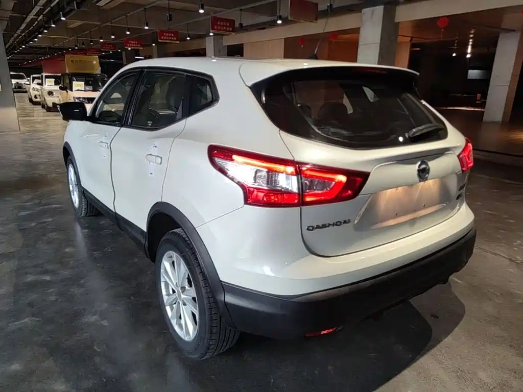 Nissan Qashqai — миниатюра 5