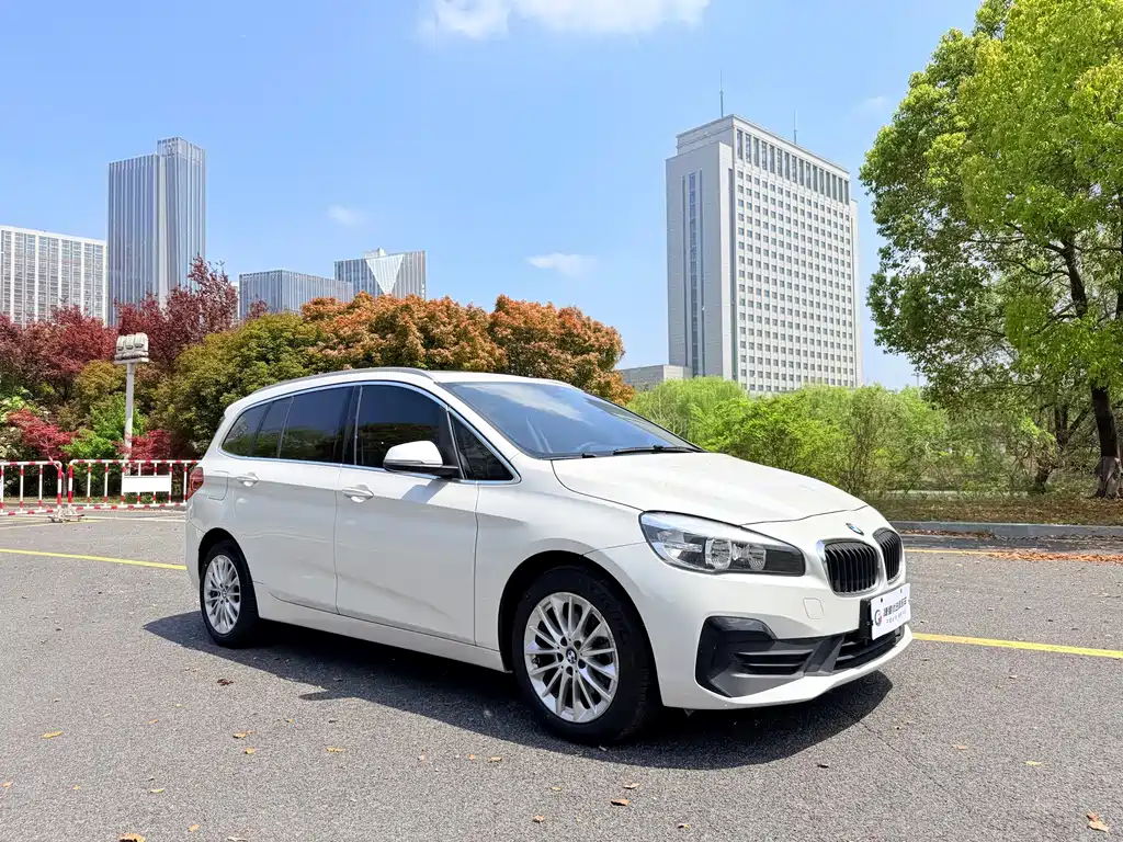 BMW 2 Series Gran Tourer — миниатюра 3
