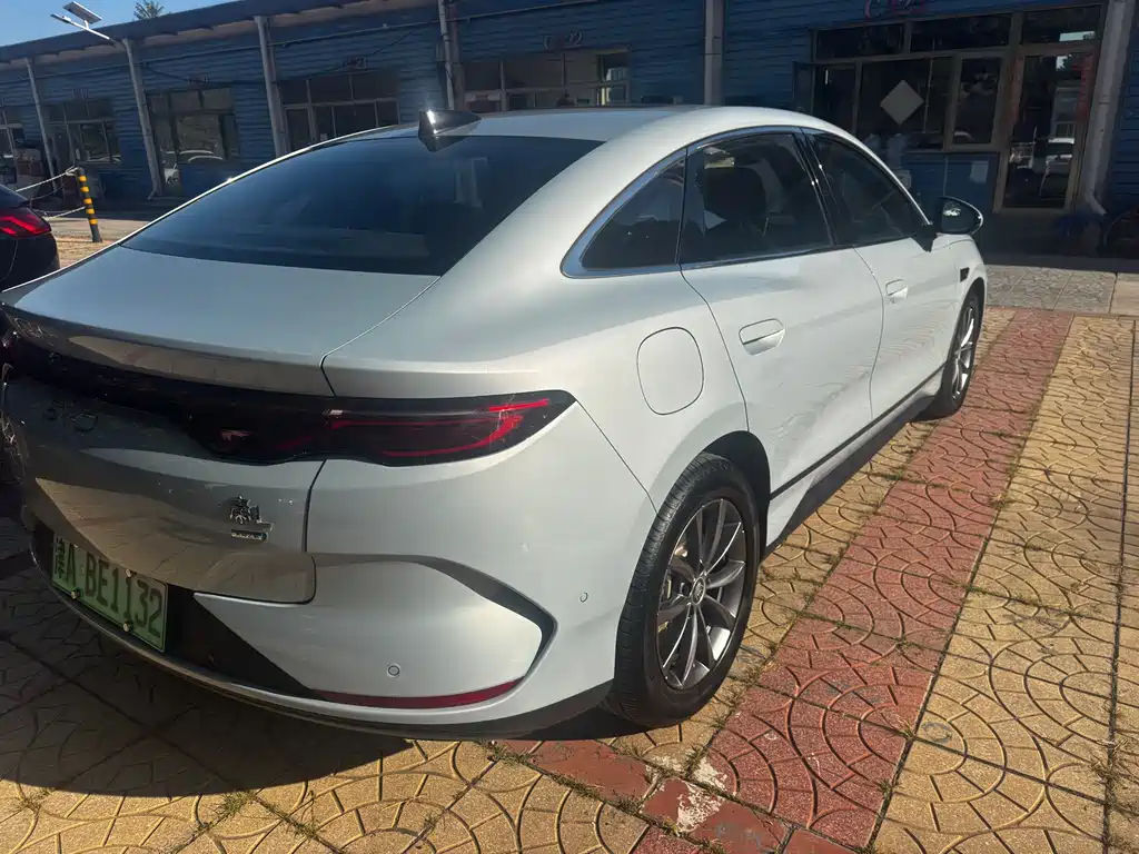 BYD Qin L — миниатюра 17