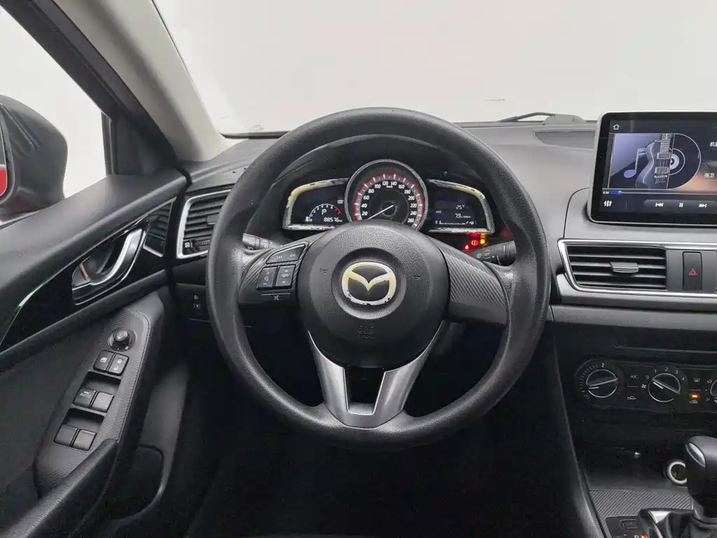 Mazda 3 Axela — миниатюра 11