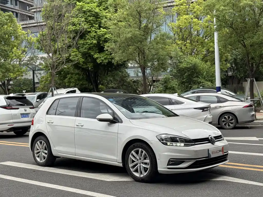 Volkswagen Golf — миниатюра 3