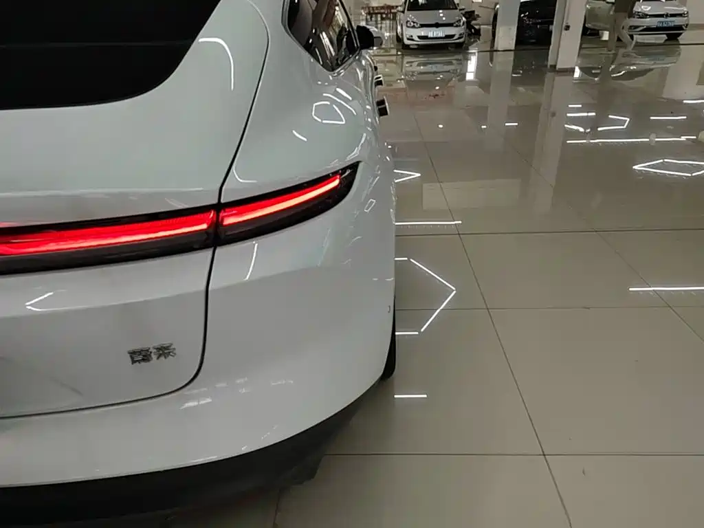 NIO ET5 — миниатюра 8