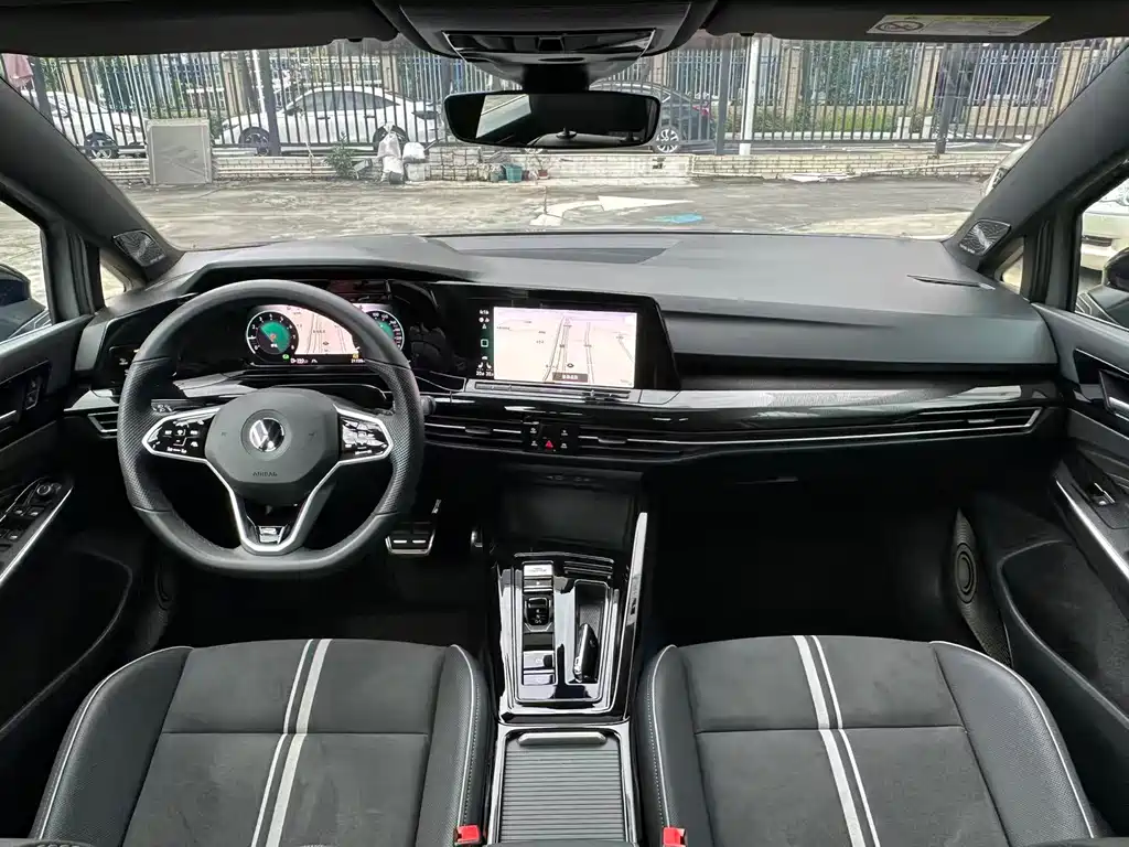 Volkswagen Golf — миниатюра 5