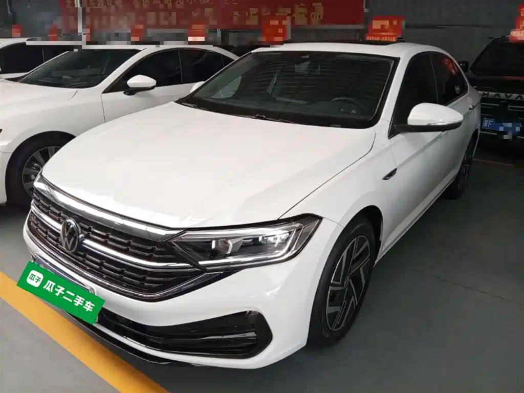 Volkswagen Sagitar 2023