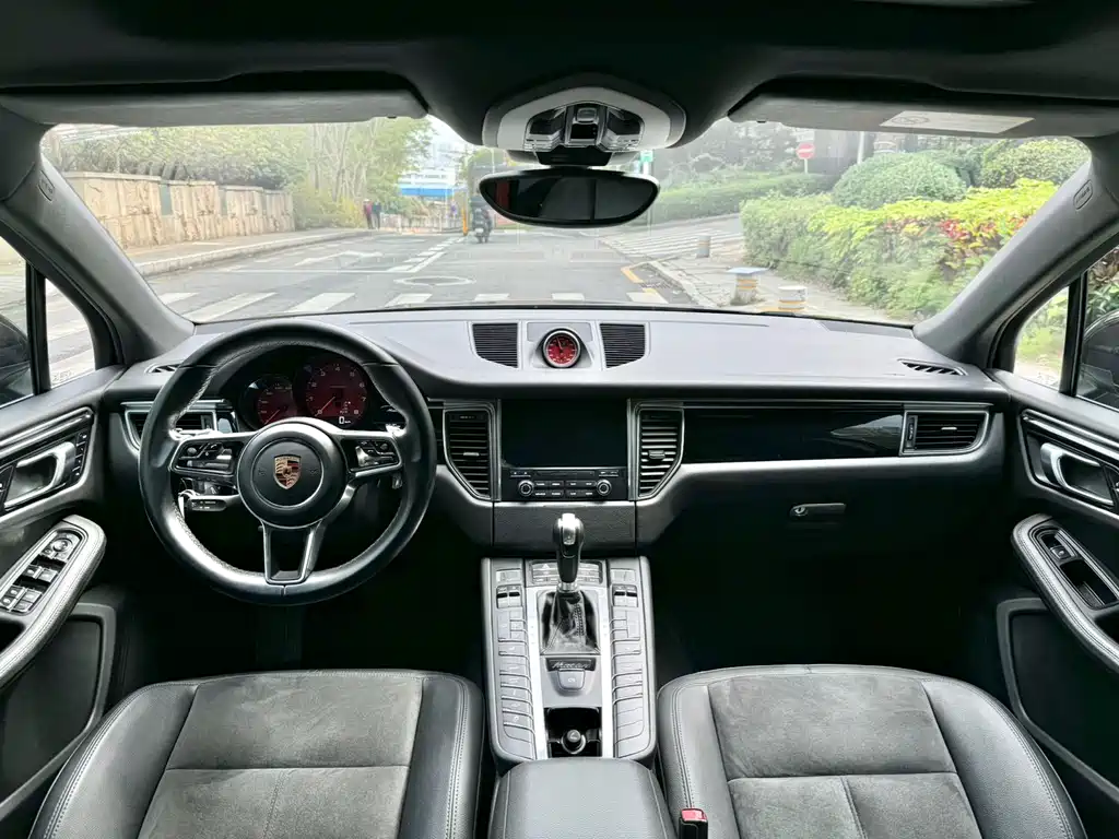 Porsche Macan 2018 Macan S 3.0T