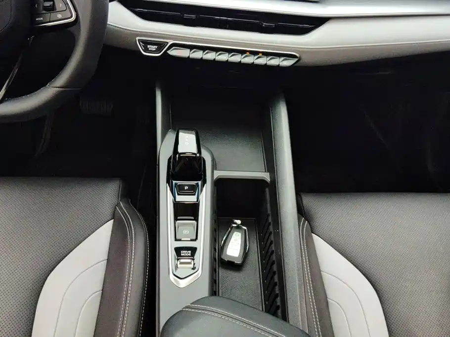Geely Binrui — миниатюра 16