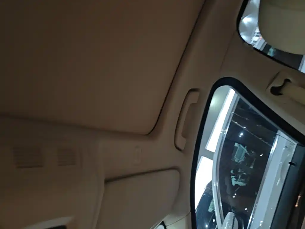 BMW 5 Series — миниатюра 18