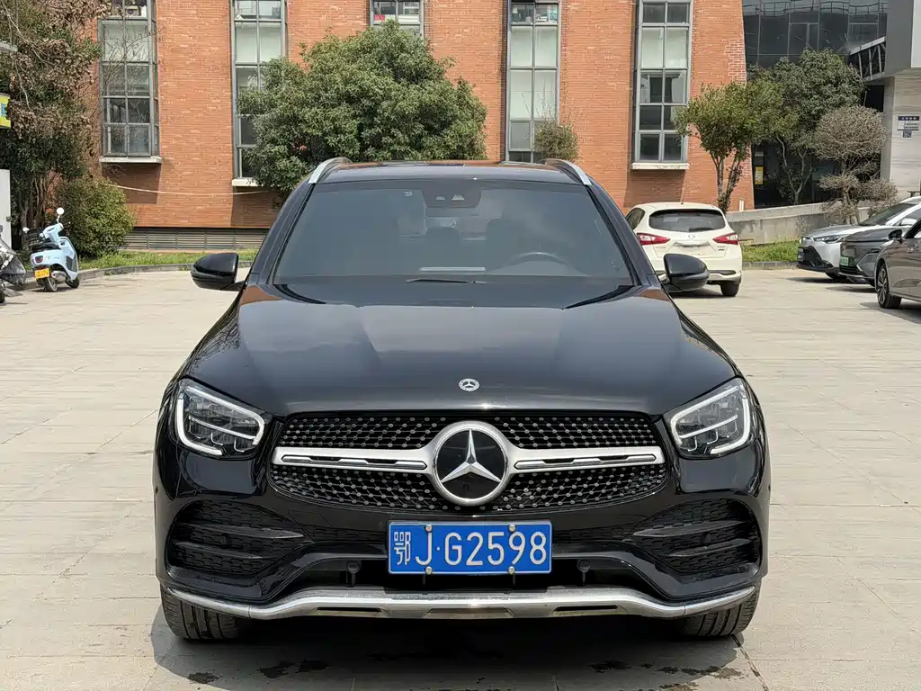 Mercedes-Benz GLC 2021