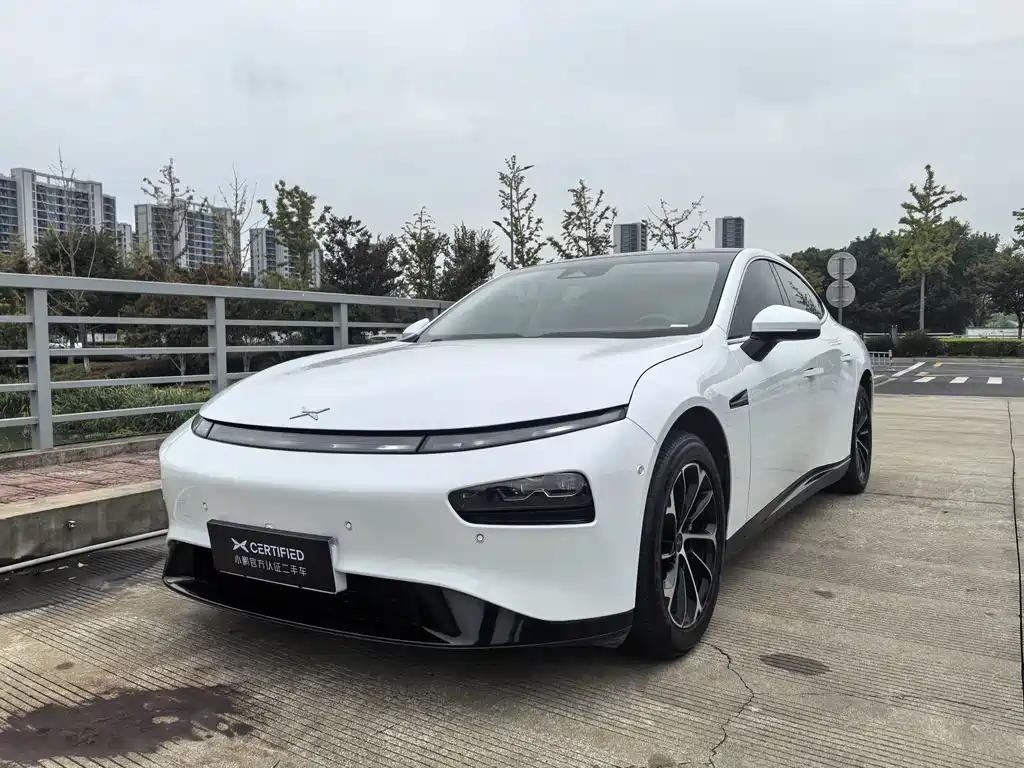 XPeng P7