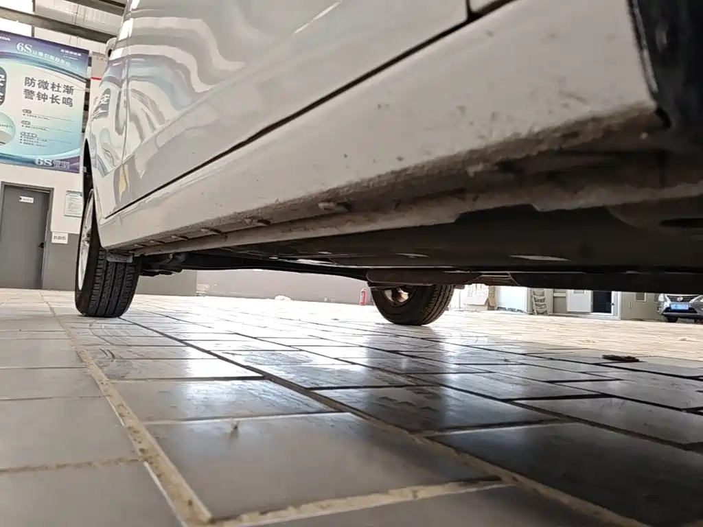 Chevrolet Sail — миниатюра 21