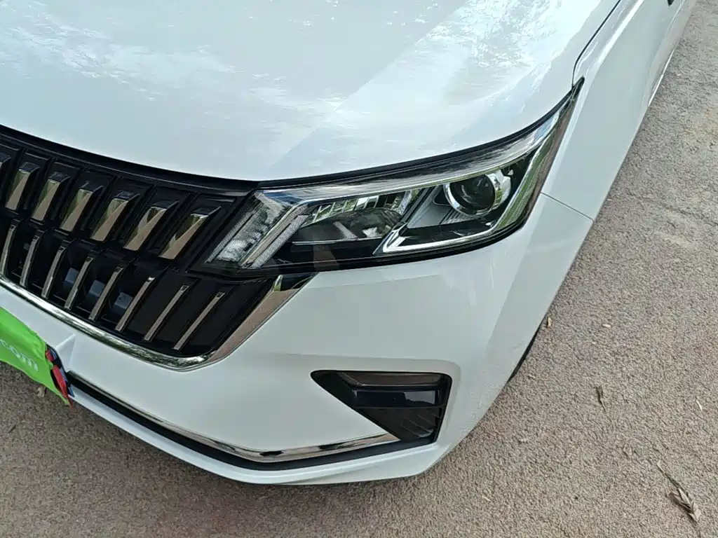 Wuling Jiachen — миниатюра 24