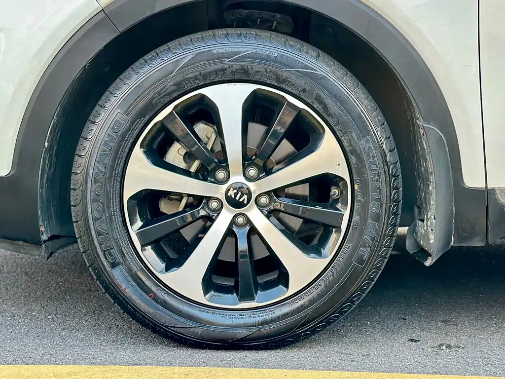 Kia Sorento — миниатюра 9