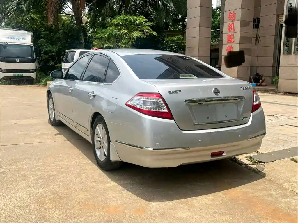 Nissan Teana — миниатюра 9