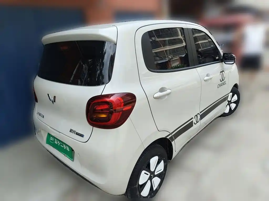 Wuling MINIEV — миниатюра 5