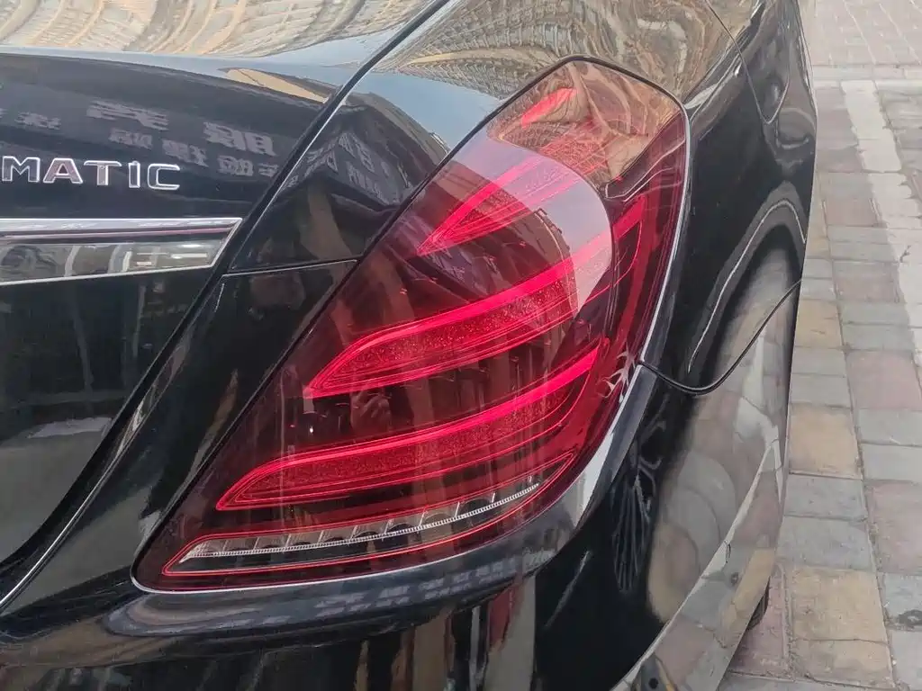 MERCEDES-BENZ S CLASS