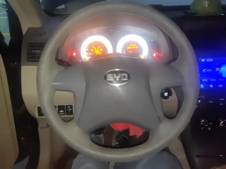 BYD L3 — миниатюра 15