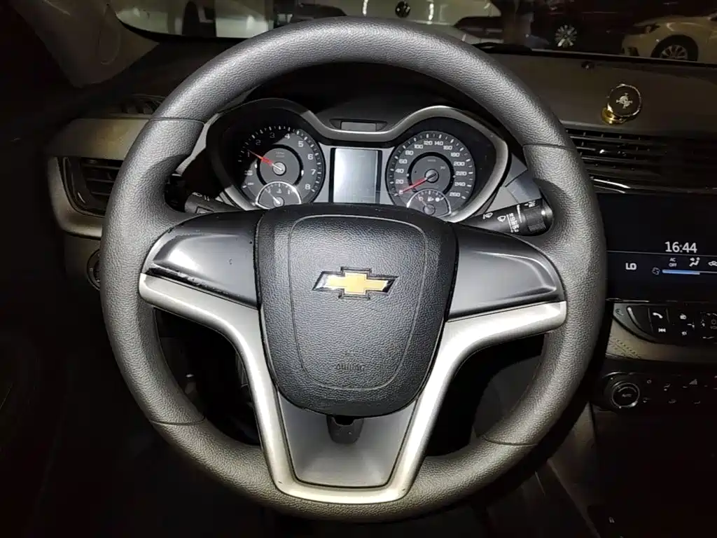 Chevrolet Malibu — миниатюра 11