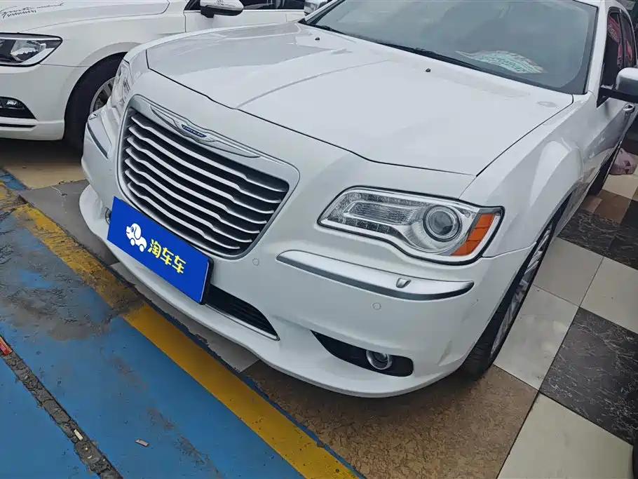 Chrysler 300C 2014