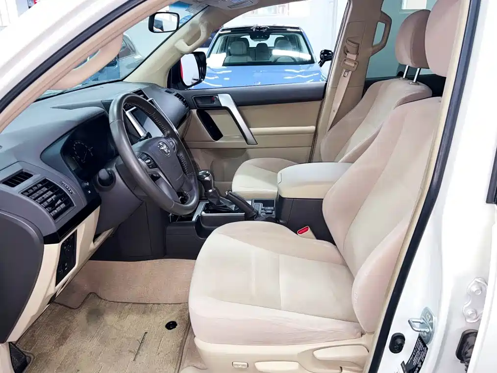 Toyota Prado (Import) — миниатюра 19