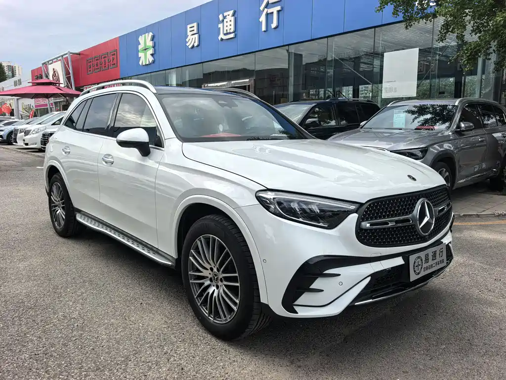 Mercedes-Benz GLC 2023 GLC 300 L 4MATIC 5 мест