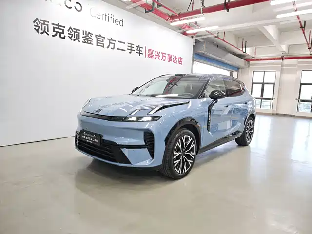 2025 Lynk & Co 08