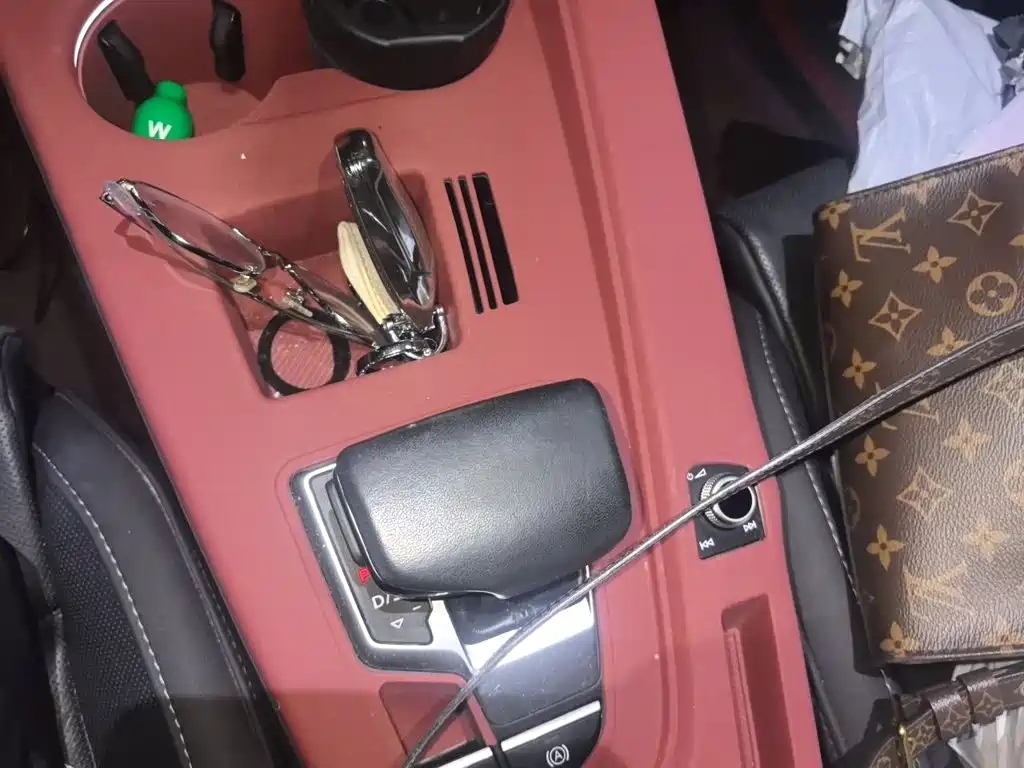 Audi A4L — миниатюра 7