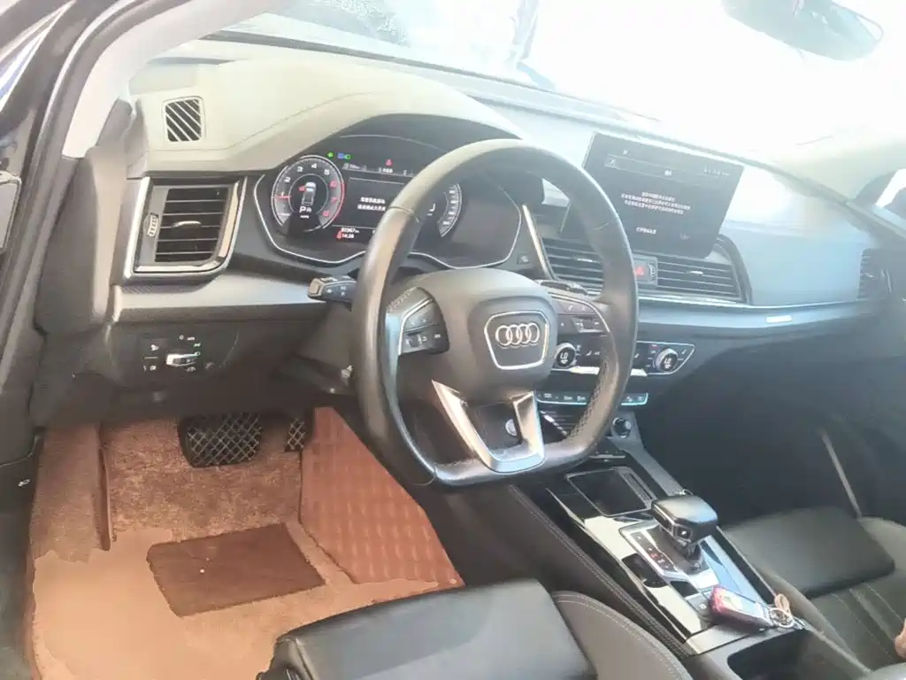 Audi Q5L — миниатюра 10