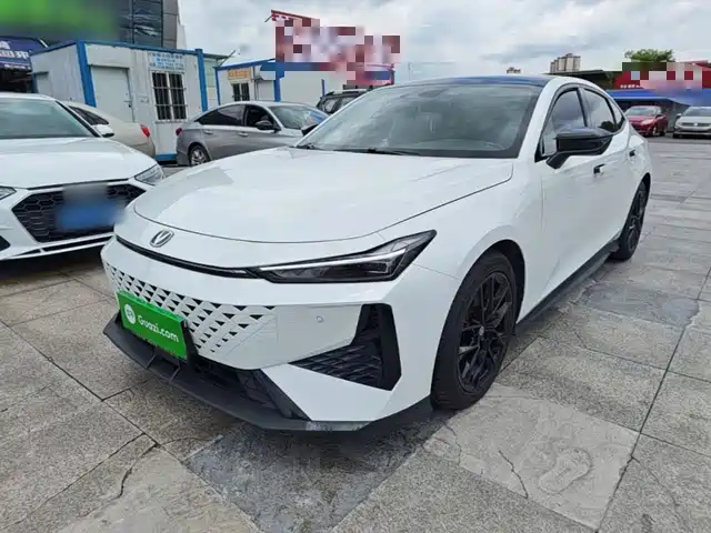 Changan UNI-V