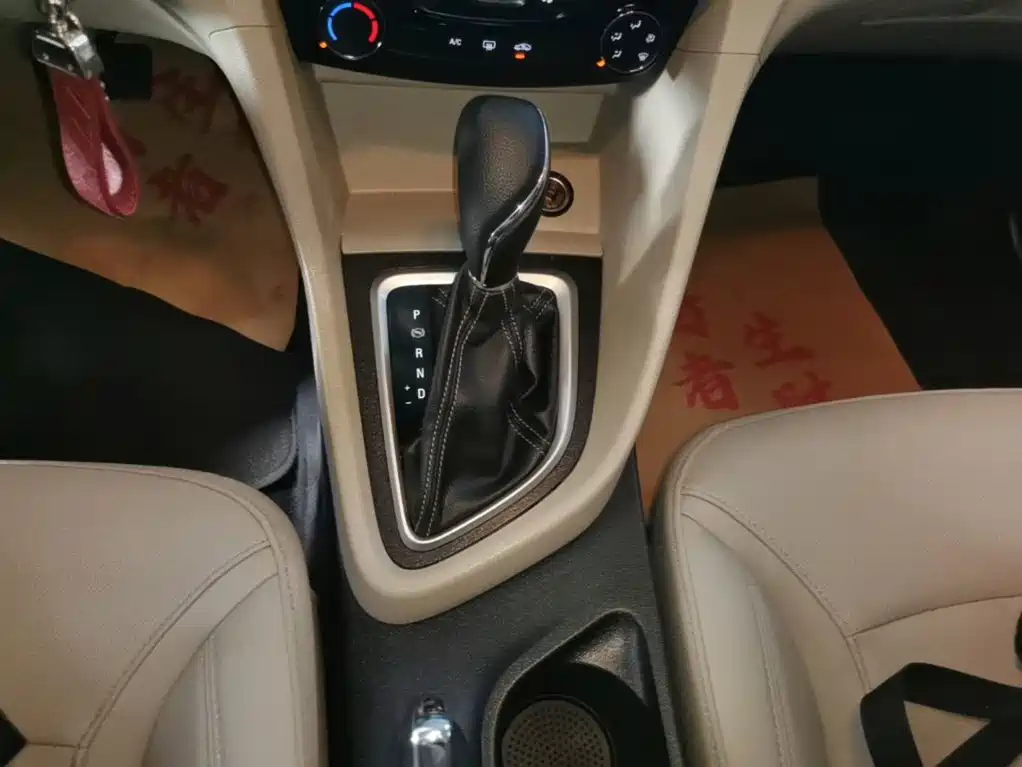 Buick Excelle — миниатюра 14
