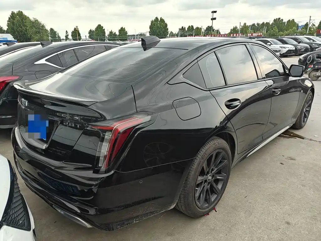 Cadillac CT5 — миниатюра 9