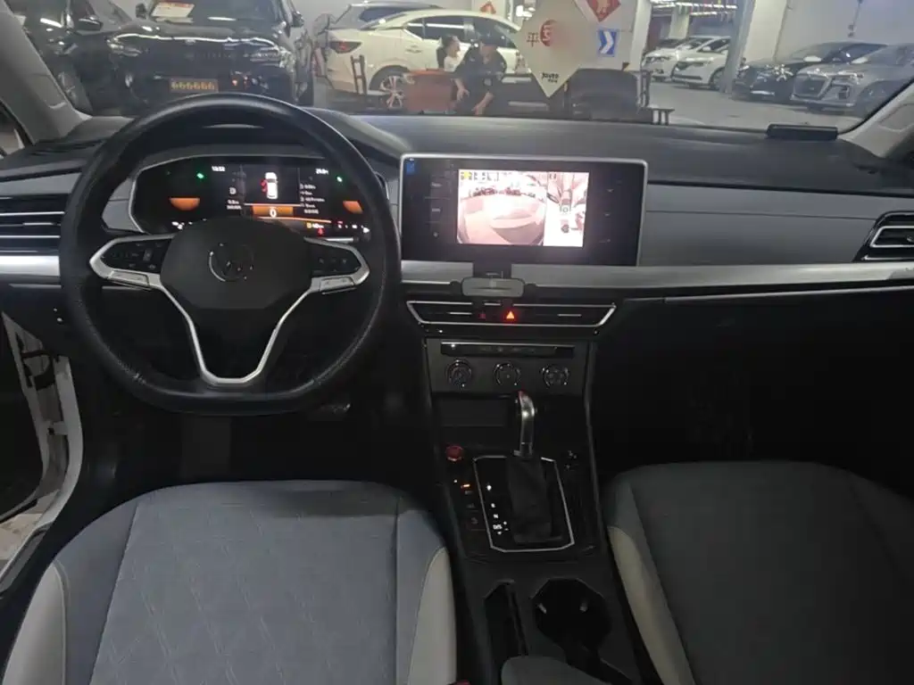 Volkswagen Lavida — миниатюра 10
