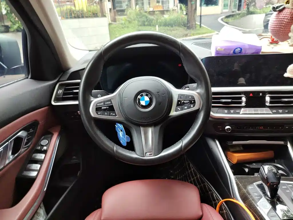 BMW 3 Series — миниатюра 3