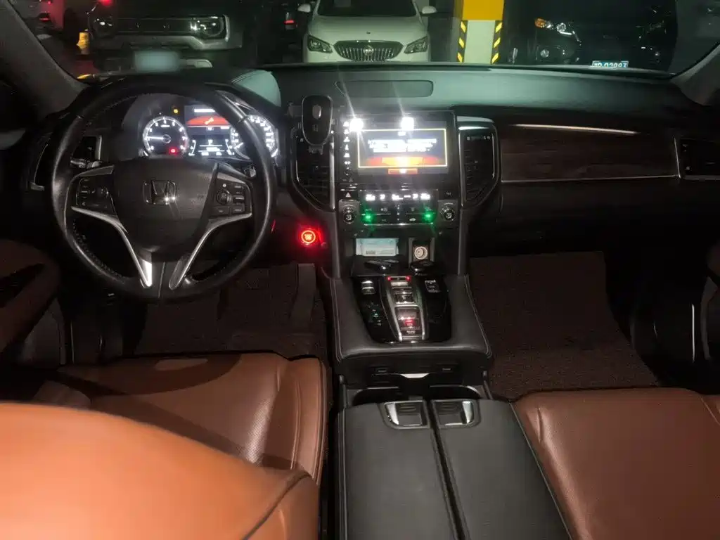 Honda UR-V — миниатюра 10
