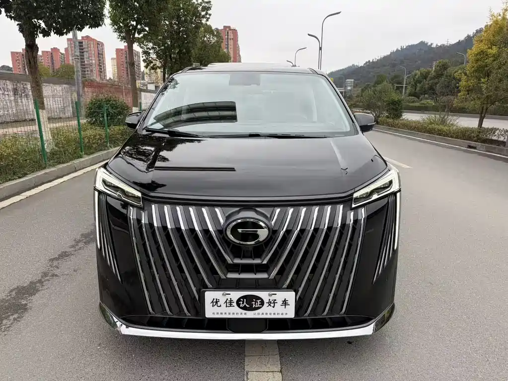 GAC TRUMPCHI M8