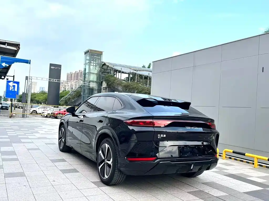 BYD Song L EV L EV 2024 662km