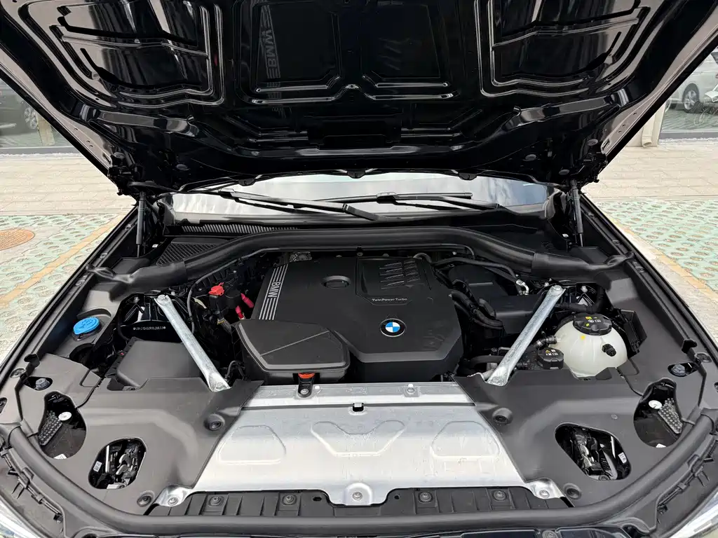 BMW X3 — миниатюра 26