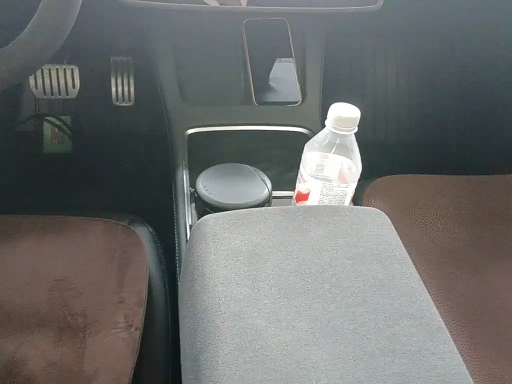 Tesla Model 3 — миниатюра 14